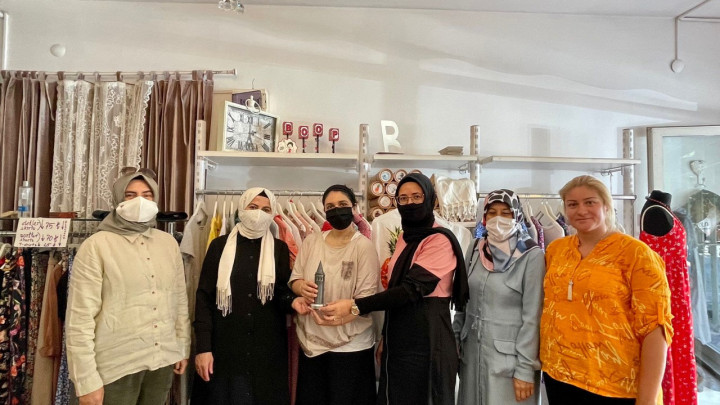 Ak Parti Kadin Kollari Istanbul Istanbul